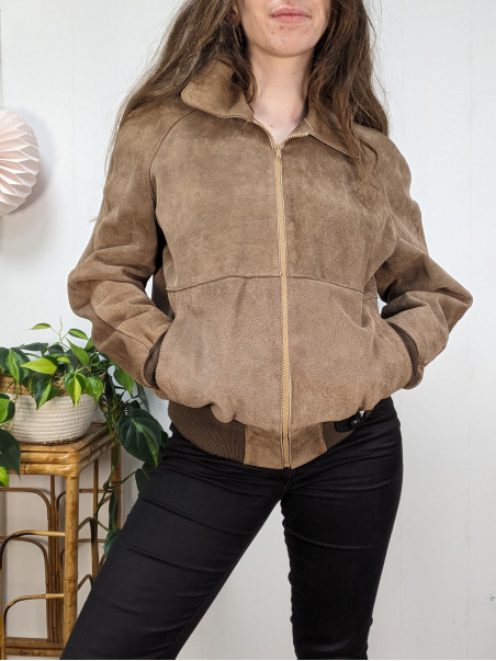 Bomber en cuir vintage Taille S/M unisexe
friperie second life