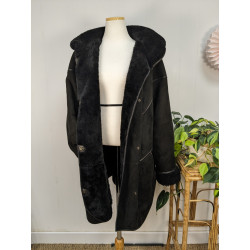 Manteau en peau lainée noire T1 vintage