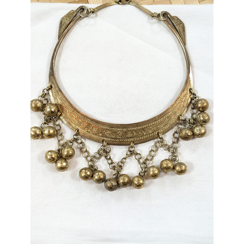 Collier vintage  friperie second life